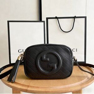 <AUTHENTIC>Gucci Blondie Small Camera Bag in Black